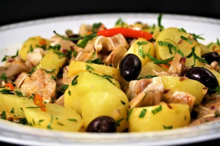 Ensalada de patatas y oreja de cerdo Ensalada de patatas y oreja de cerdo