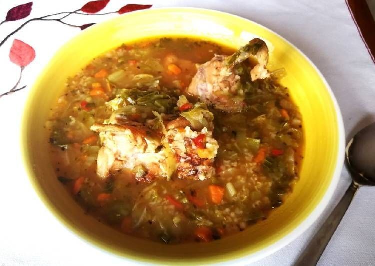 sopa de espinazo con repollo