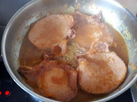 chuletas sajonia con zumo de naranja
