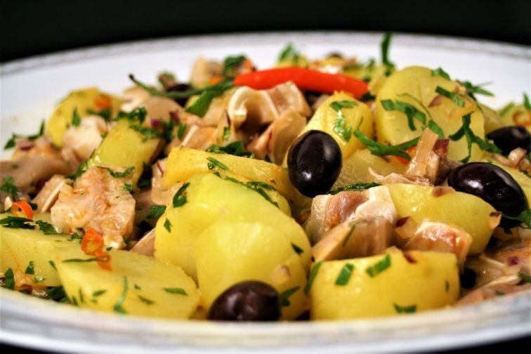 Ensalada de patatas y oreja de cerdo Ensalada de patatas y oreja de cerdo