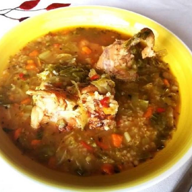 sopa de espinazo con repollo